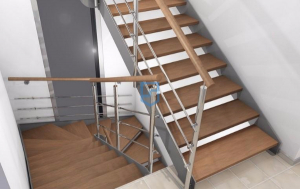 металлокаркас лестницы чистовой (комплект для сборки) модель Престо