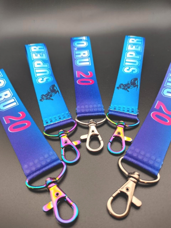 Брендированные брелоки/брелки из ткани  / Ремувки с логотипом